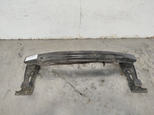 Wzmocnienie zderzaka przedniego 51112757337 BMW