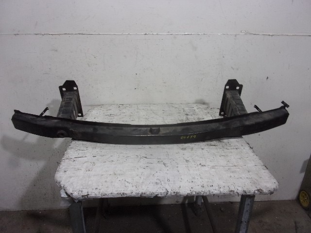 Wzmocnienie zderzaka przedniego 51117146645 BMW