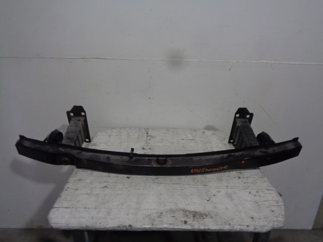 Wzmocnienie zderzaka przedniego 51117146645 BMW