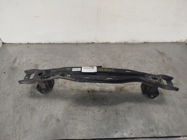Wzmocnienie zderzaka tylnego 51127256927 BMW