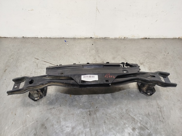 Wzmocnienie zderzaka tylnego 51127256927 BMW