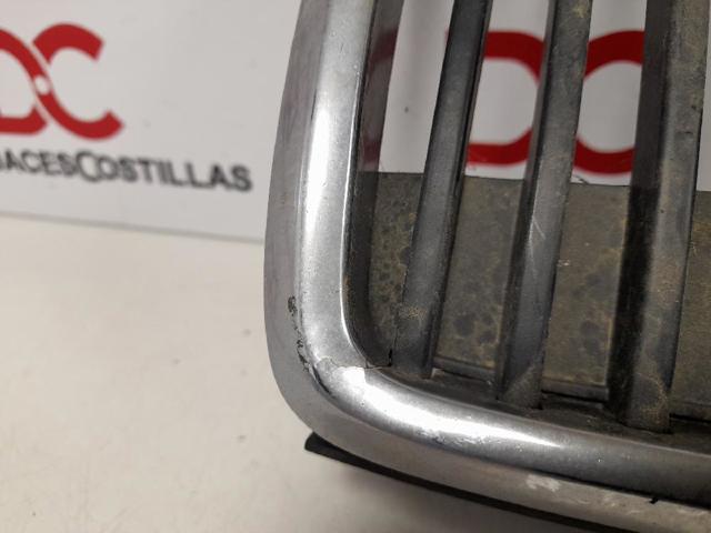 Atrapa chłodnicy BMW 3 E30