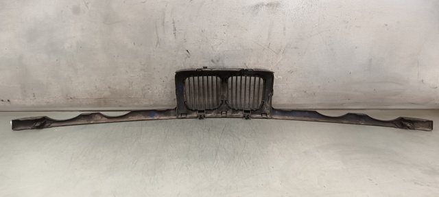 Atrapa chłodnicy BMW 5 E34