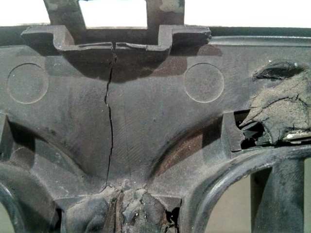 Atrapa chłodnicy BMW 5 E34