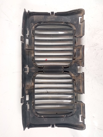 Atrapa chłodnicy BMW 5 E34