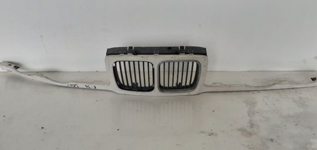 Atrapa chłodnicy BMW 5 E34