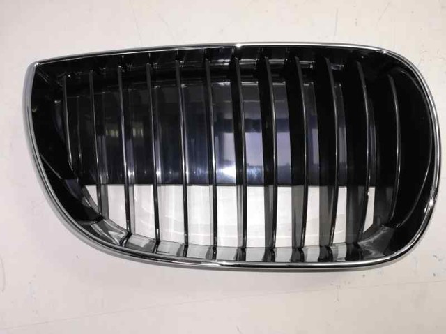 51137127228 BMW
