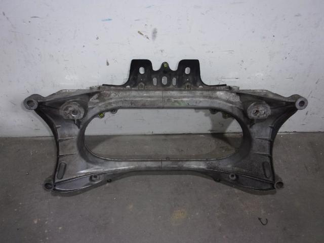 Korpus osi przedniej 5120130130 TOYOTA