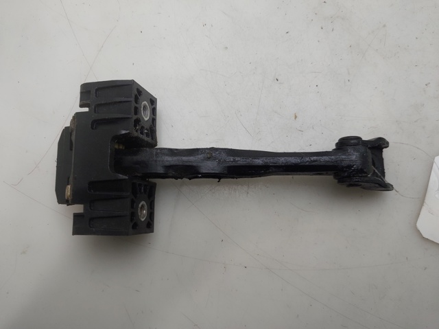 51217176811 BMW