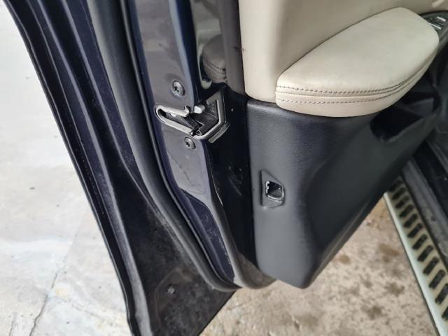 Zamek drzwi przednich lewych 51217281931 BMW