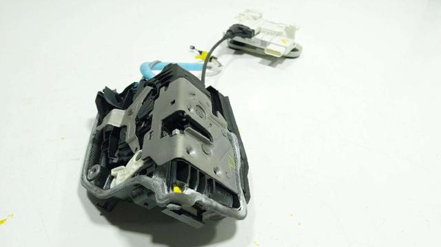 51217477699 BMW