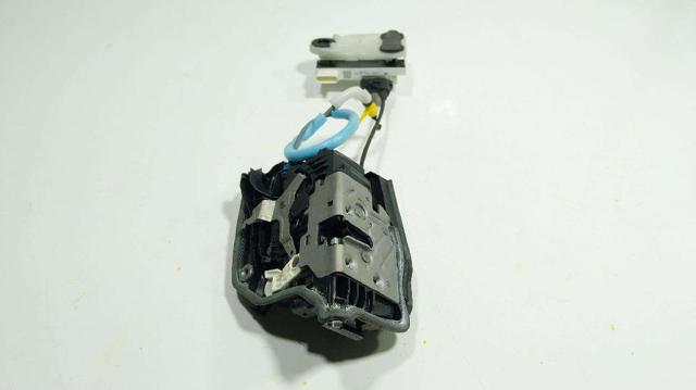 51217477699 BMW