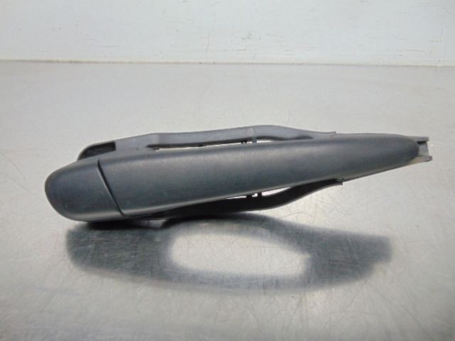 51218216122 BMW