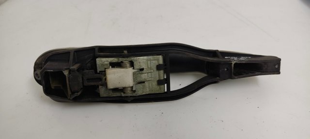 51218216122 BMW