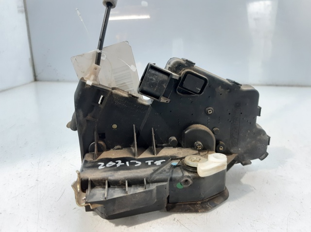 Zamek drzwi tylnych lewych 51227011245 BMW