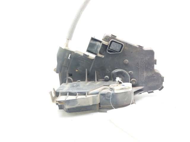 Zamek drzwi tylnych lewych 51227011309 BMW