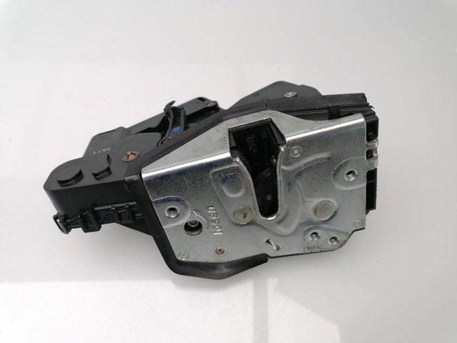 Zamek drzwi tylnych lewych 51227011309 BMW