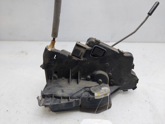 Zamek drzwi tylnych lewych 51227011309 BMW