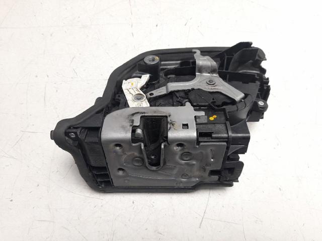 Zamek drzwi tylnych lewych 51227281939 BMW