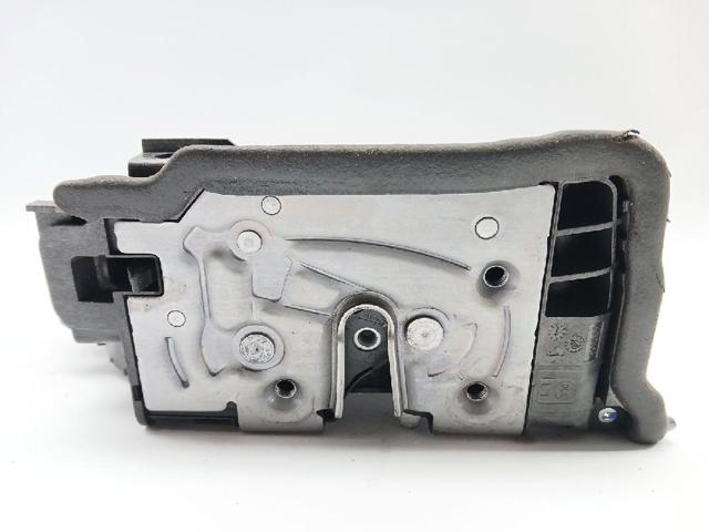 Zamek drzwi tylnych lewych 51227281939 BMW