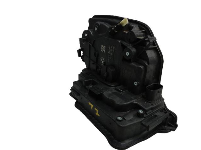 Zamek drzwi tylnych lewych 51227281939 BMW