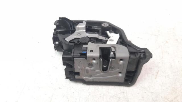 Zamek drzwi tylnych prawych 51227281940 BMW