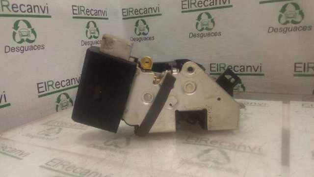 Zamek drzwi tylnych lewych 51228125671 BMW