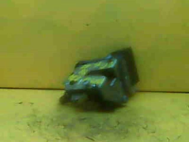 Zamek drzwi tylnych lewych 51228125671 BMW