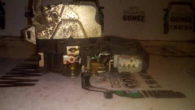 Zamek drzwi tylnych prawych 51228125672 BMW
