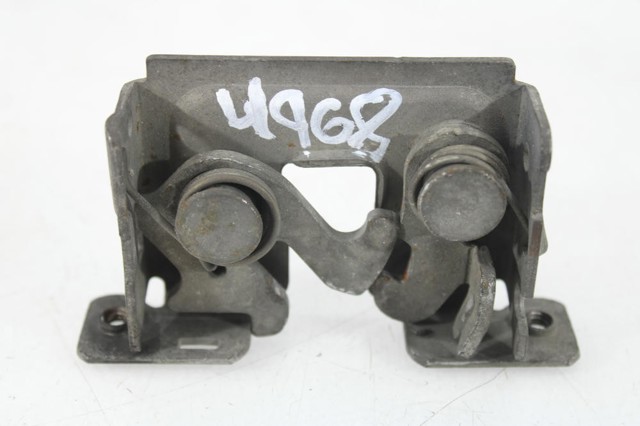 Zamek maski 51237115229 BMW