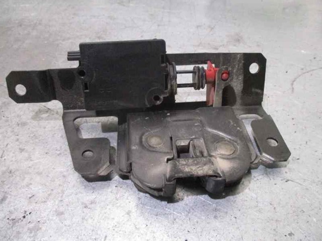 Zamek klapy BMW X3