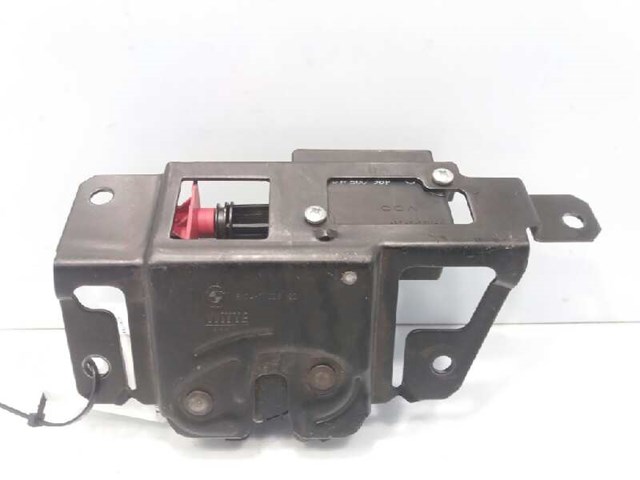Zamek klapy bagażnika (3/5 drzwi tylnych) 51247026192 BMW