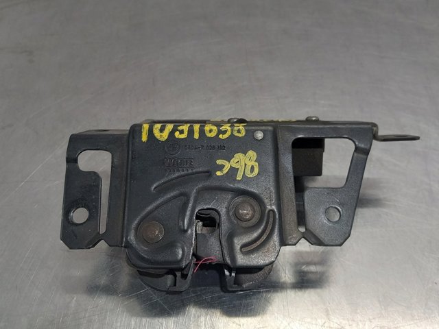 Zamek klapy bagażnika (3/5 drzwi tylnych) 51247026192 BMW