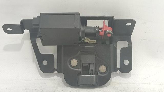 Zamek klapy bagażnika (3/5 drzwi tylnych) 51247201561 BMW