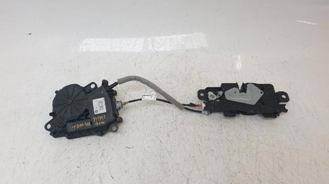 51247357112 BMW