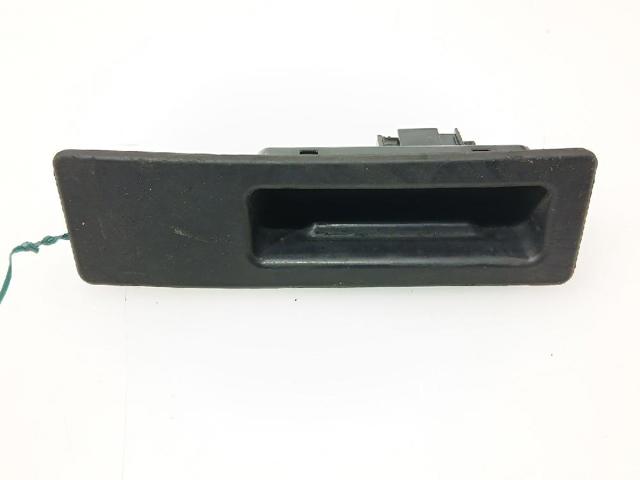 51247368752 BMW