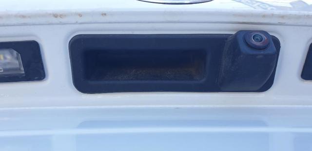 51247381868 BMW