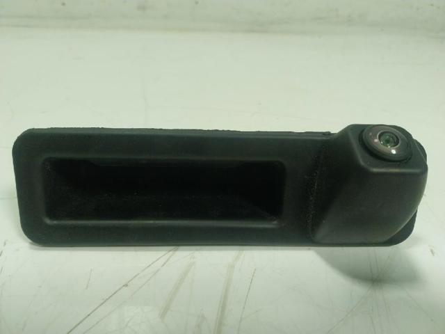 51247381868 BMW