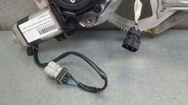 Mechanizm podnoszenia szyby drzwi przednich prawych BMW 5 E34