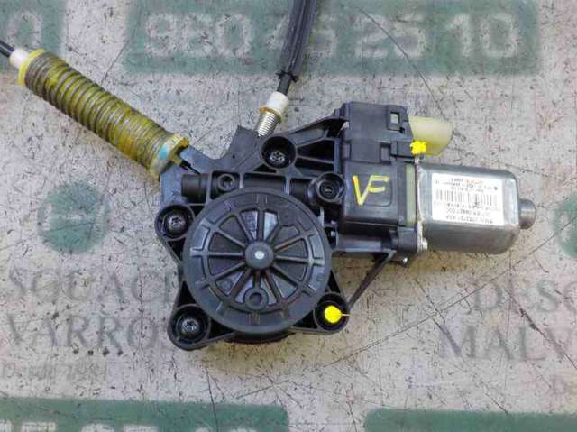 Mechanizm podnoszenia szyby drzwi przednich lewych 51332756083 BMW
