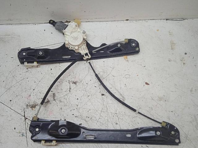 Mechanizm podnoszenia szyby drzwi przednich prawych 51332990386 BMW