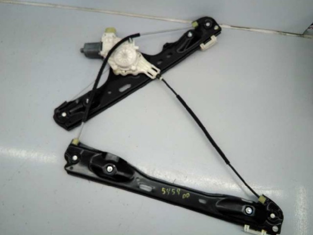 Mechanizm podnoszenia szyby drzwi przednich prawych 51332990386 BMW