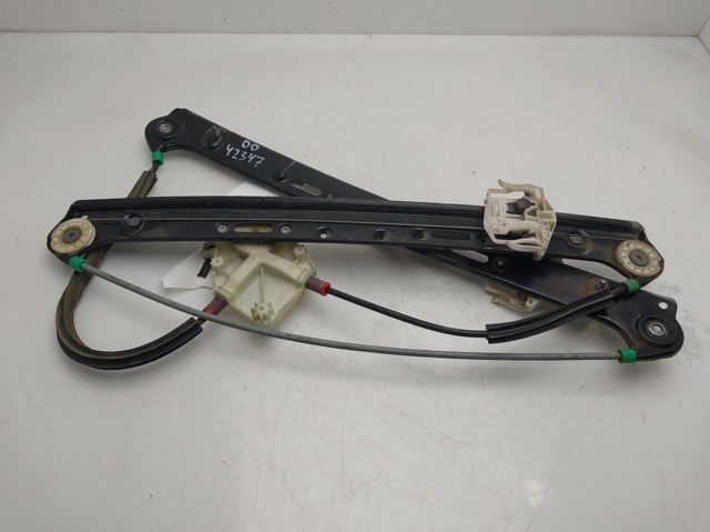 Mechanizm podnoszenia szyby drzwi przednich prawych 51333448250 BMW