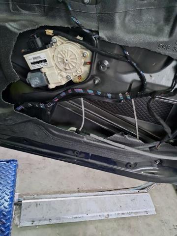 51333448250 BMW