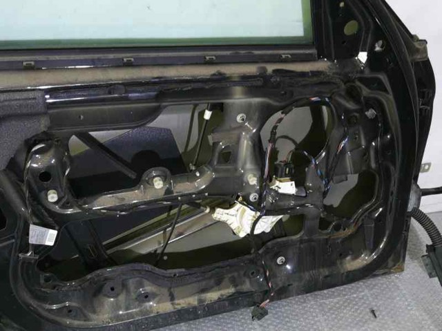 Mechanizm podnoszenia szyby drzwi przednich lewych 51337140587 BMW