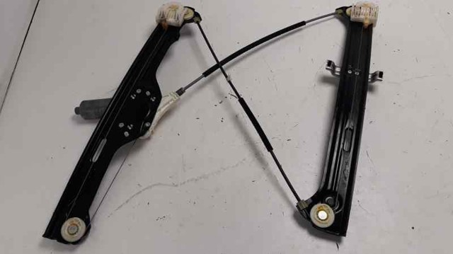 Mechanizm podnoszenia szyby drzwi przednich lewych 51337166379 BMW
