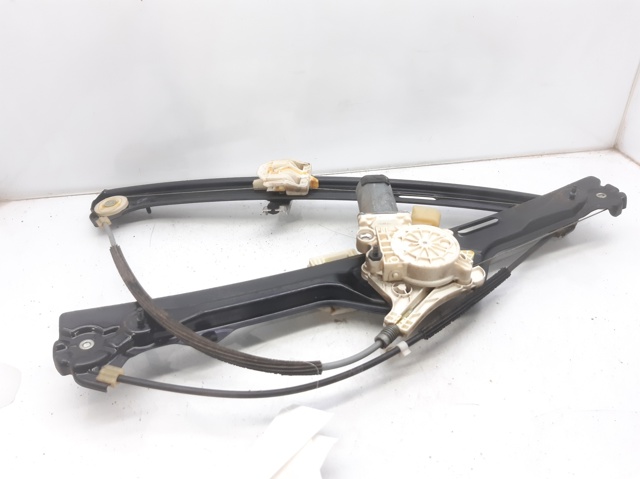 Mechanizm podnoszenia szyby drzwi przednich lewych 51337166379 BMW