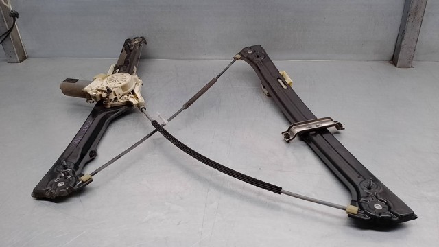 Mechanizm podnoszenia szyby drzwi przednich lewych 51337166379 BMW