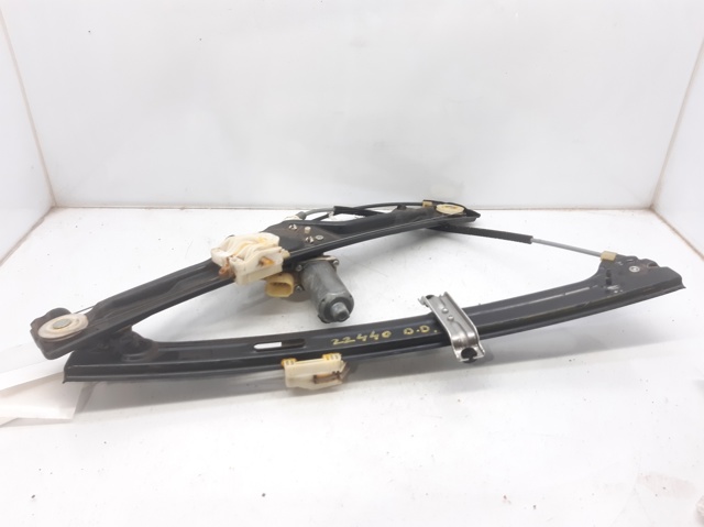 Mechanizm podnoszenia szyby drzwi przednich prawych 51337166380 BMW