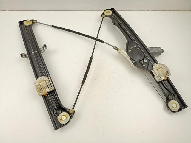 Mechanizm podnoszenia szyby drzwi przednich prawych 51337166380 BMW
